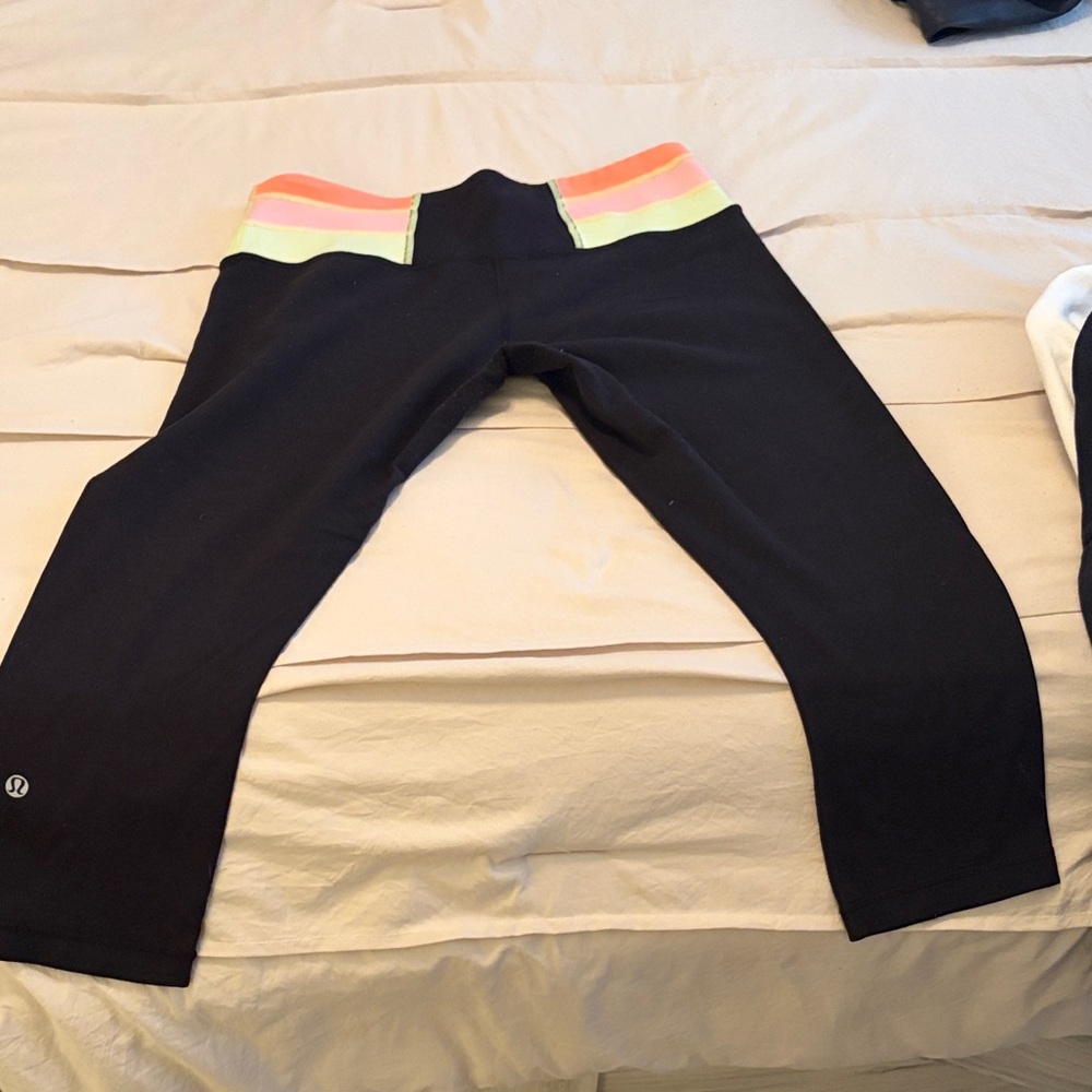 Lulu lemon Leggings with Colorful Waistband
